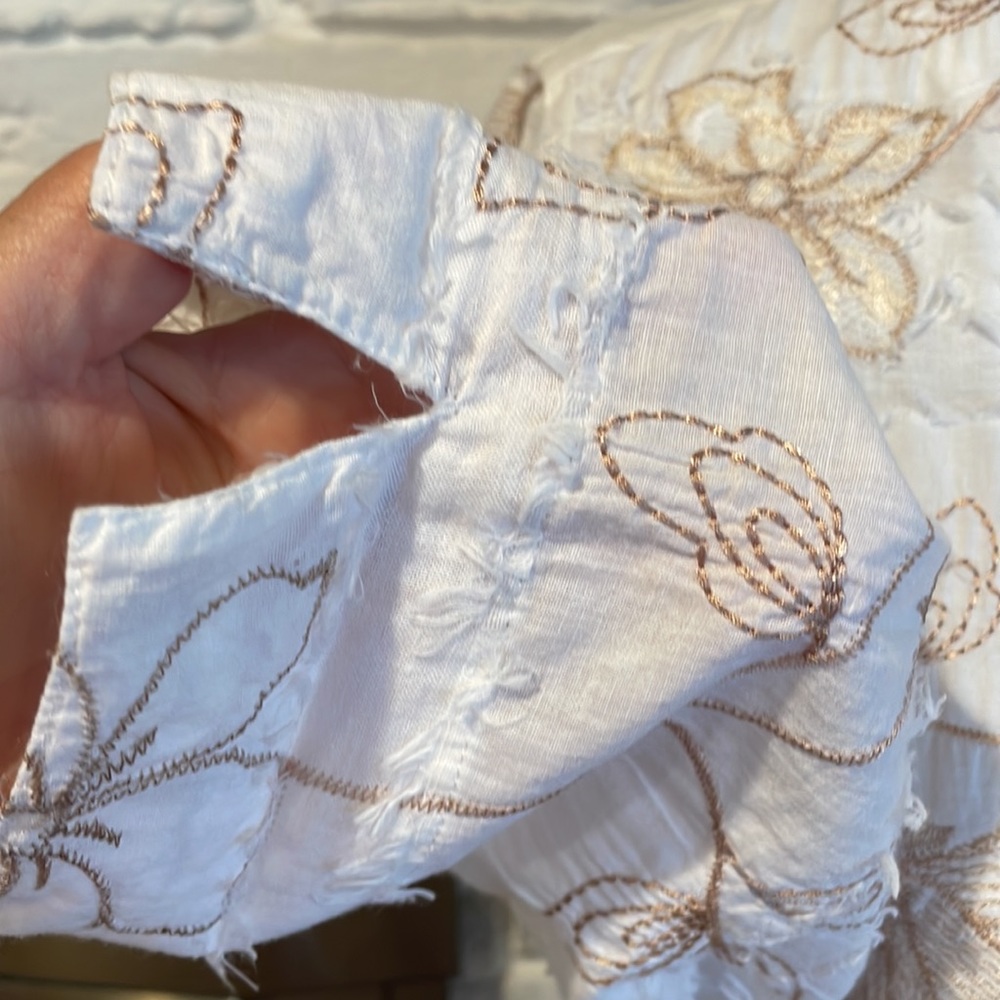 Blouse - Picture 4 of 6